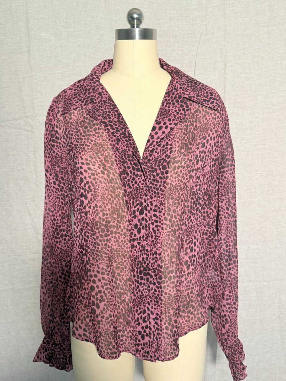 PAIGE 100% Silk Pink Animal Print Blouse | Size Small | Ruffle Cuffs